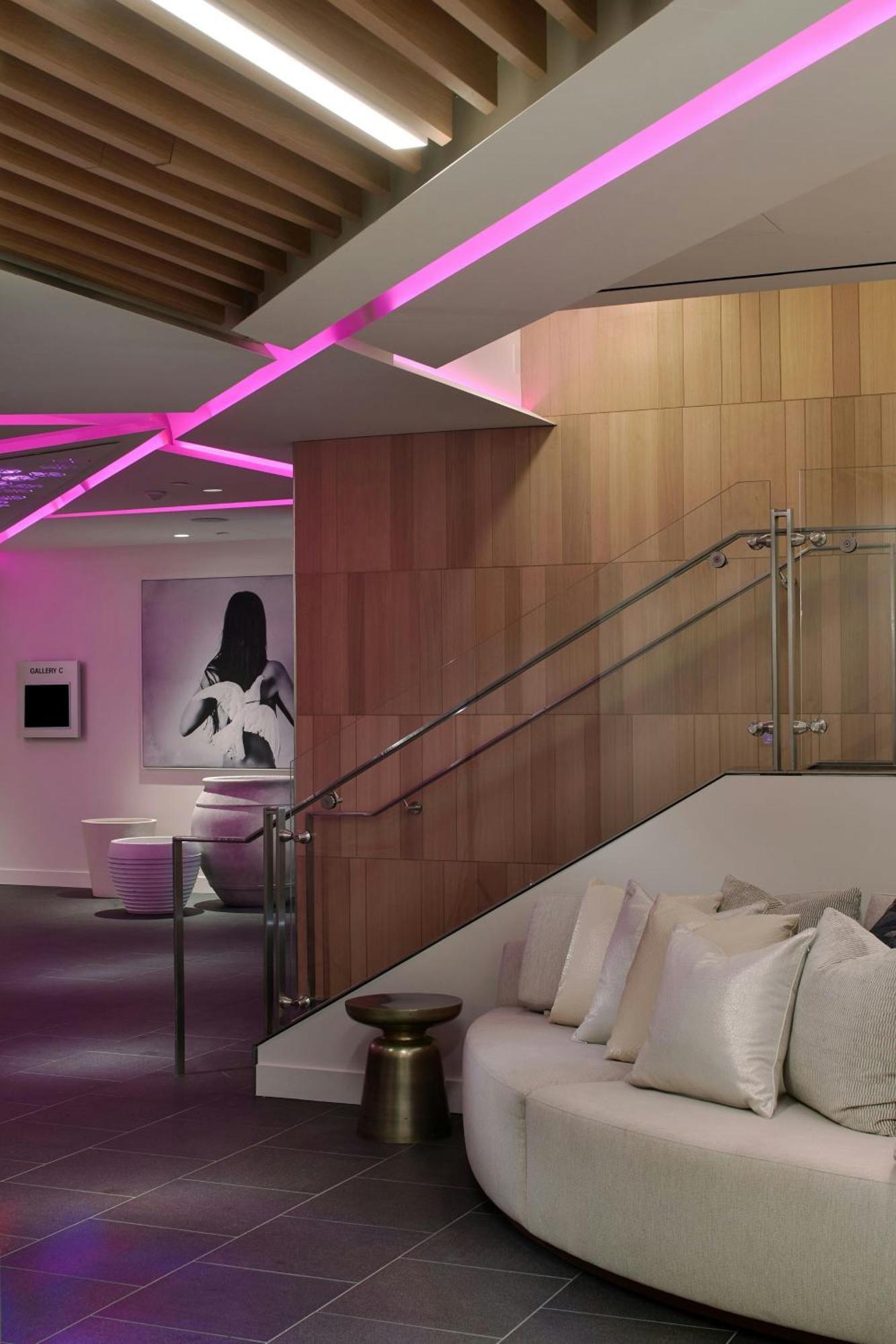 W Angeles – West Beverly Hills Los Angeles